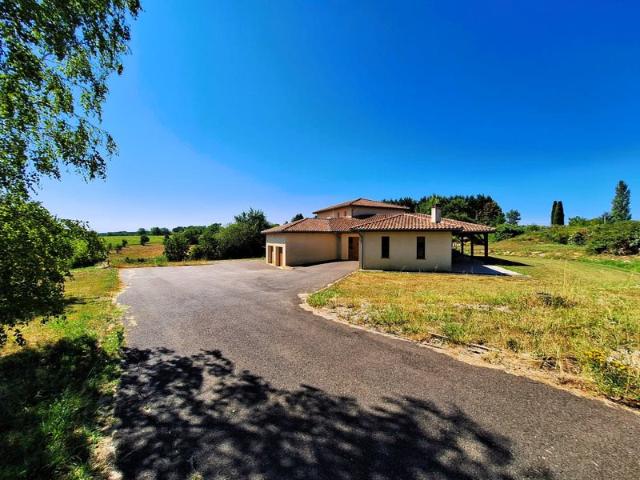 Maison d'architecte de 250 m² 4 chambres Terrain de plus de. 250m² Plaisance