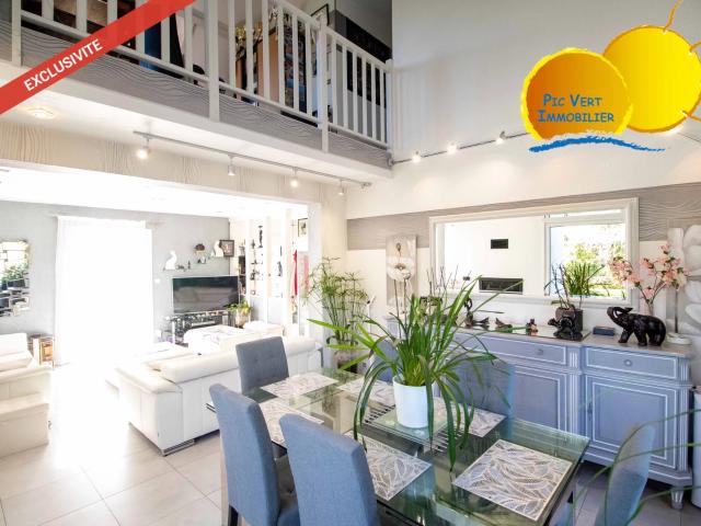 Maison d'architecte, 5ch, sous sol, piscine, terrain 1400m²