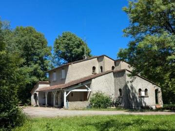 Maison d'architecte en bord de rivière