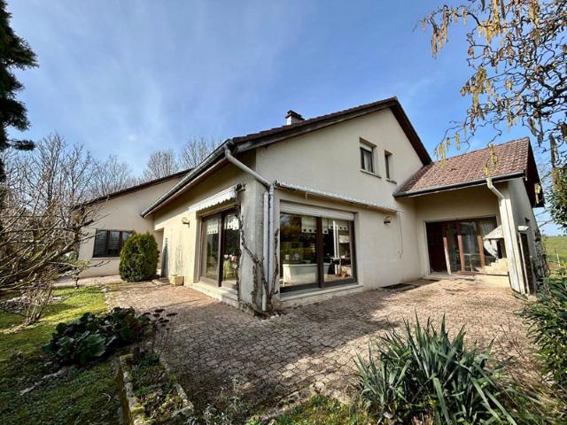Maison d'architecte Madonne Et Lamerey 10 pièce s 280 m2