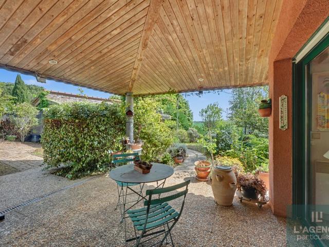 MAISON D'ARCHITECTE T5 VIGOULET AUZIL