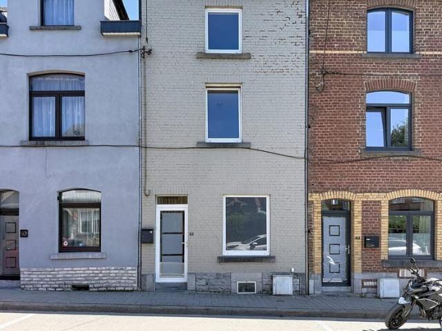 Maison deux chambres avec jardin au coeur de Bastogne