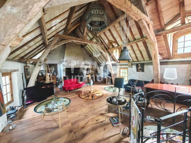 MAISON D'EXCEPTION VUE SUR LOIRE 7 PIECES