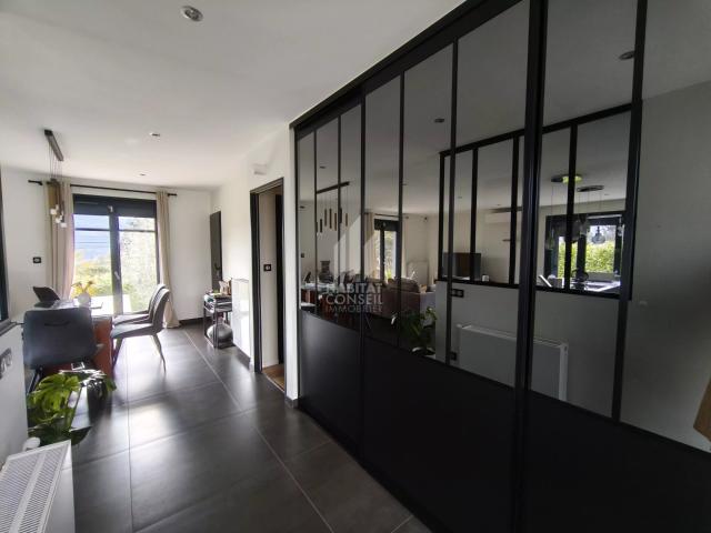 Maison d'exception à vendre à Montbonnot 5 pièces