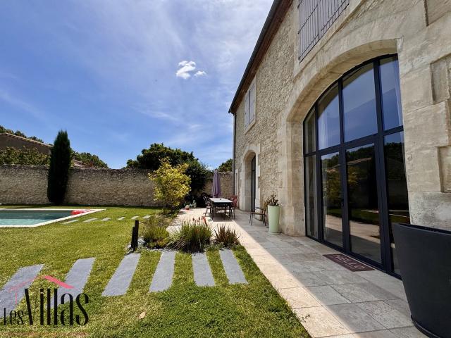 Maison d'exception au coeur d'un village proche de Beziers