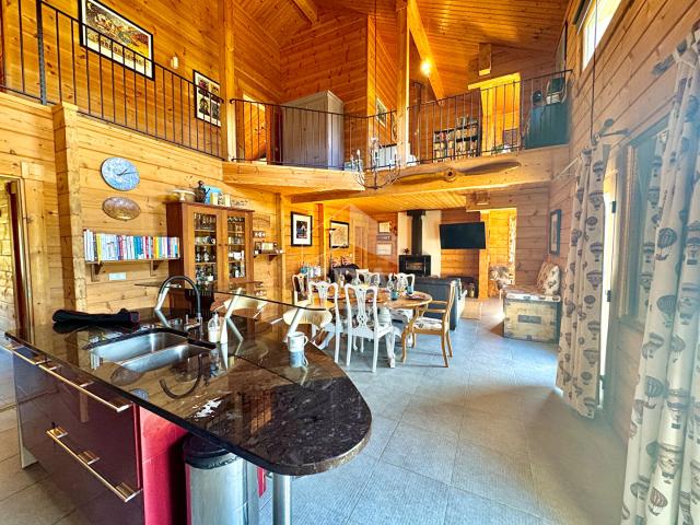 Maison d'exception avec accès direct à la piste