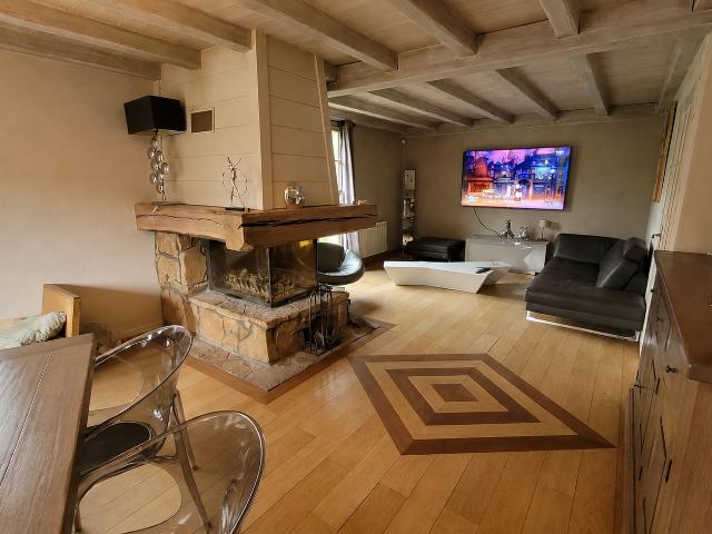 Maison d'exception avec piscine Doucier 6 pièce s 170 m2