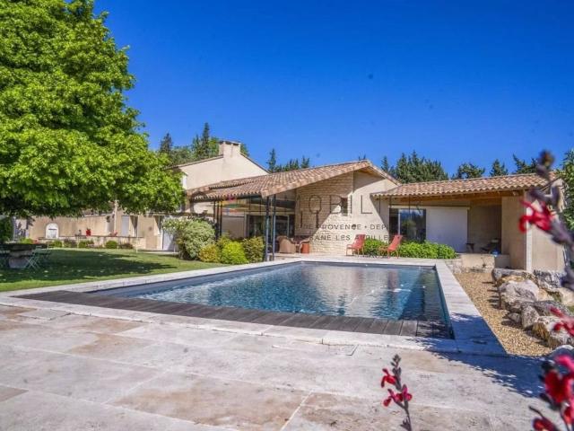 Saint Rémy De Provence Propriété Contemporaine Avec Vue 278m² Saint Rémy de Provence