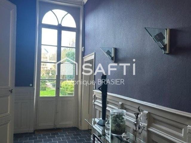 Maison d'exception, on pose les meubles 240m² Arras