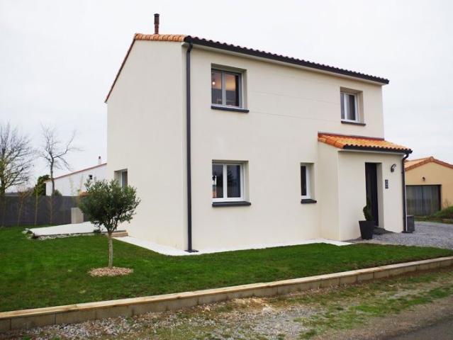 Maison de 3 chambres et jardin