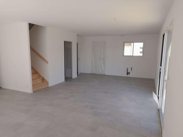Maison de 104 m² à VILLEVEYRAC