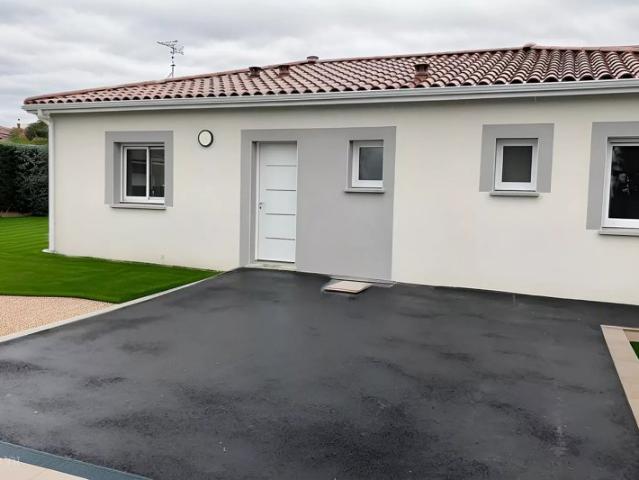 Maison de 100 m² à Verfeil