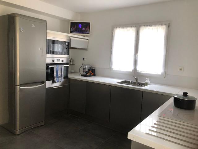 Maison de 100m2 à louer sur Mimet