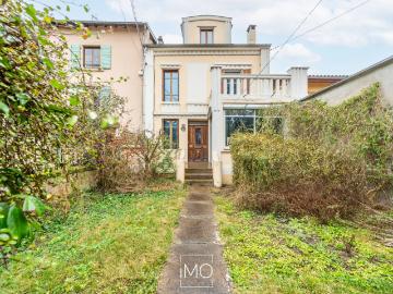 Maison de 103 m² avec jardin à Chasselay