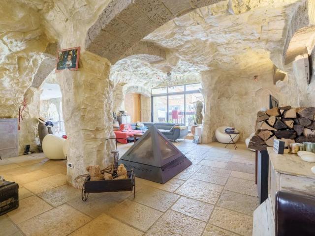 Maison de 10 pièces à Mirecourt
