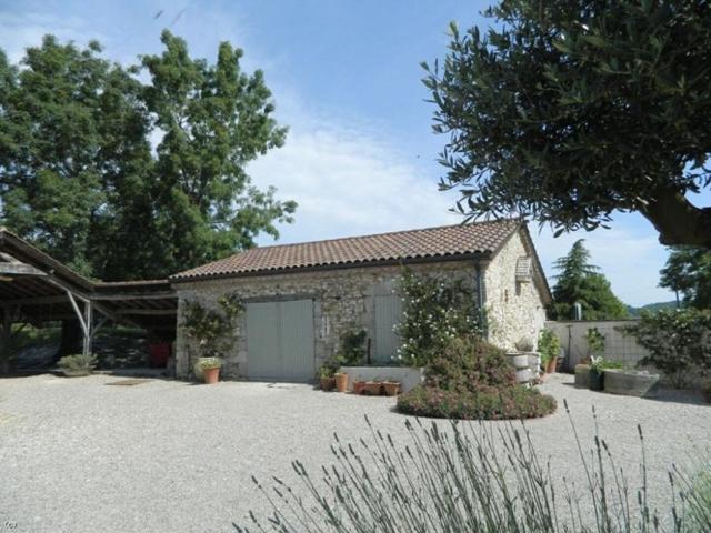 Maison de 10 pièces de luxe en vente à La Sauvetat sur Lède, Nouvelle Aquitaine