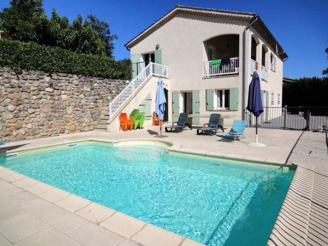 Maison de 10 pièces de luxe en vente à Les Vans, France