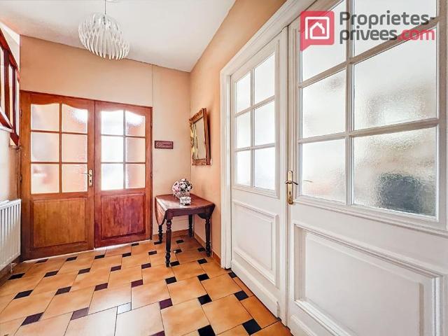 Maison de 10 pièces de luxe en vente à Lille, Hauts de France