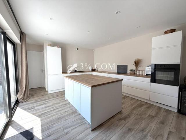 MAISON DE 118 M2 AVEC 3 CH + 1 BUREAU + GARAGE + EXT DE 50 M