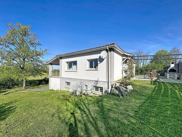 Maison de 110 m2 avec 4 chambres et sous sol de 95 m2