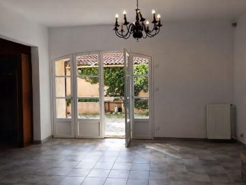 Maison de 111m2 à louer sur Marseille 09