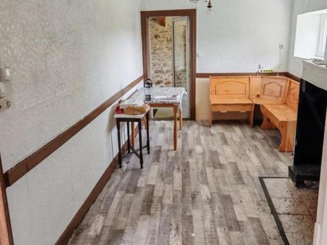 Maison de 113m² + 74m² de dépendance