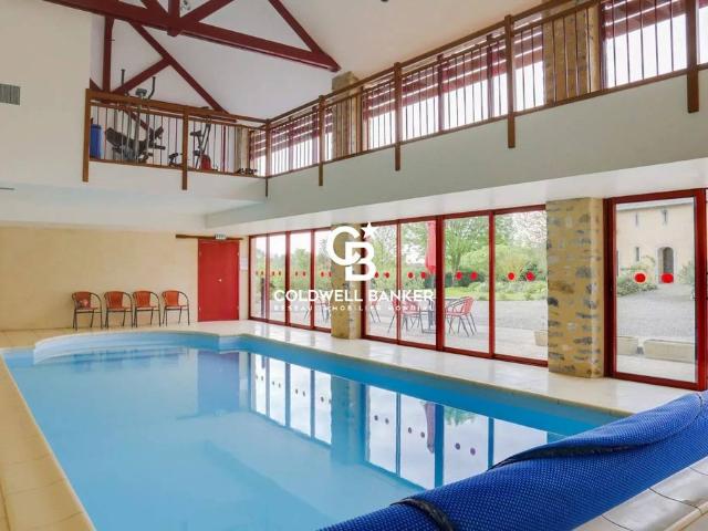 Maison de 21 pièces de luxe en vente à Sablé sur Sarthe, Pays de la Loire