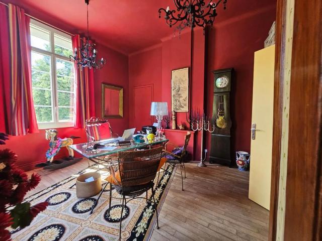 Maison de 11 pièces de 420 m² à Boussès