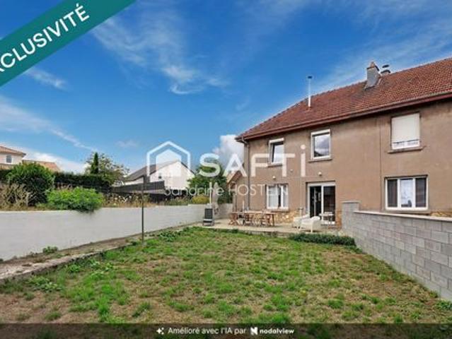 Maison de 127m2 hab avec 3 chambres, 1 bureau, terrasse, jardin et garage 3 voitures!