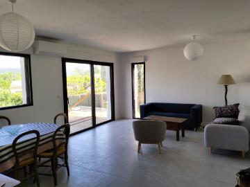 Maison de 120m2 à louer sur Lambesc