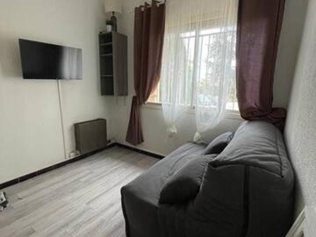 Maison de 12m2