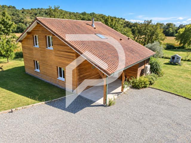Maison de 134 m² sur un parc de 2 500 m². 134m² Labeyrie