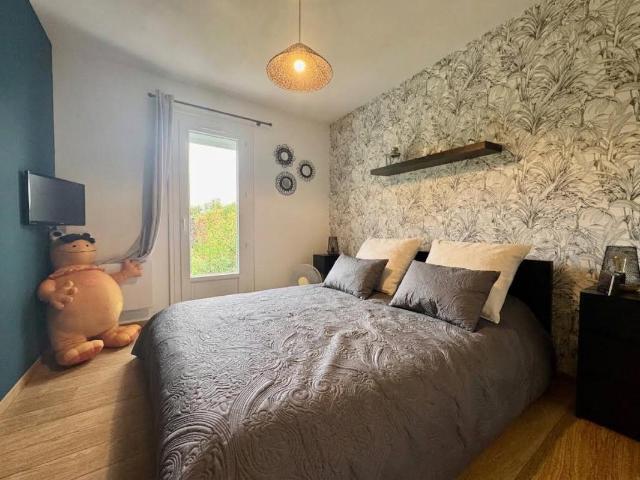 Maison de 128m2 avec 4 chambres, jardin et garage SAINS EN AMIENOIS 80