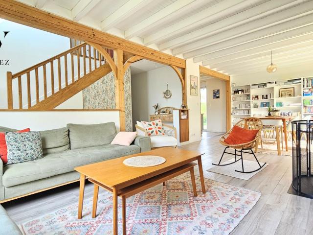 MAISON DE 144 M2 AVEC 5 CHAMBRES ET PARCELLE DE 762 M2