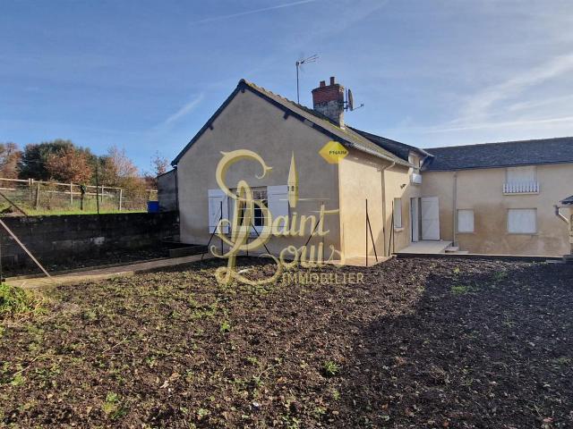 Maison De 145 M2 3/4 Chambres Avec Dependances Et Jardin 145m² Marçay