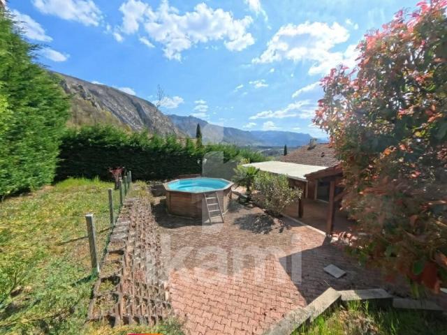 Maison de 149 m2 avec 3 terrasses et vue Vercors à Pont en R. 149m² Pont en Royans