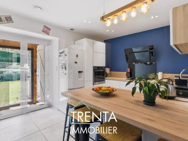 Maison de 141 m² avec piscine sur la commune de Chirens