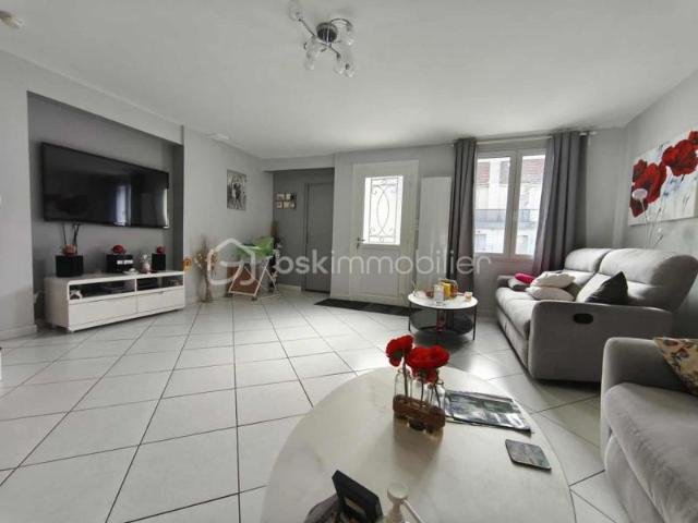 Maison de 150 m², 3 chambres et 1 bureau