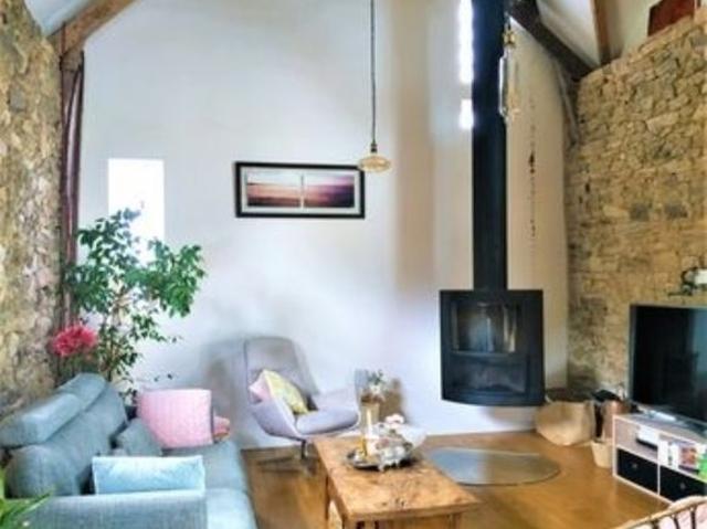 Maison de 150m2 à louer sur Locqueltas