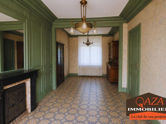 Maison de 169m2 semi individuelle a renover