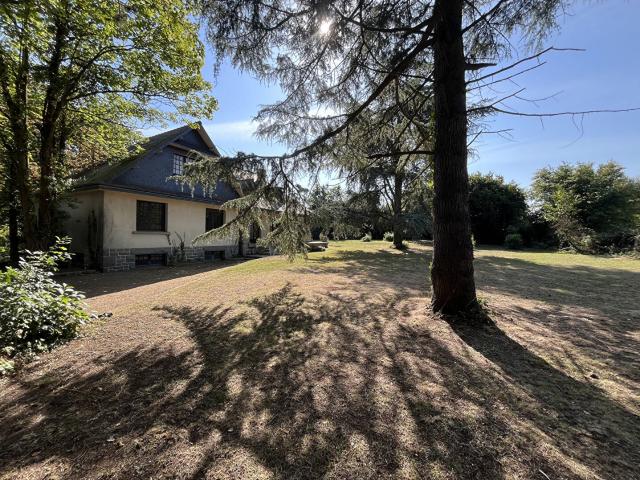 Maison de 1970 sur 3685m2 constructibles