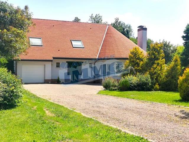 Maison de 205 m2 en semi plain pied, Secteur d'Aubigny en