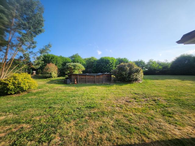 Maison de 2011 Avec piscine hors sol