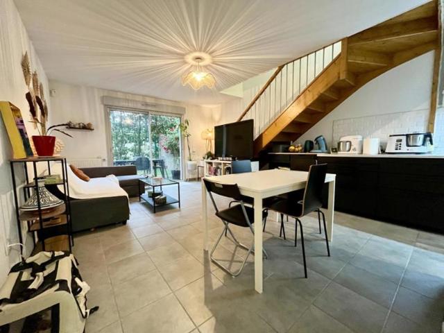 MAISON DE 2021 DE 88M2 AVEC GARAGE À TOULOUSE / AUCAMVILLE