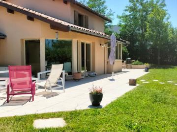 Maison de 210m2 à louer sur Saint Genis Laval