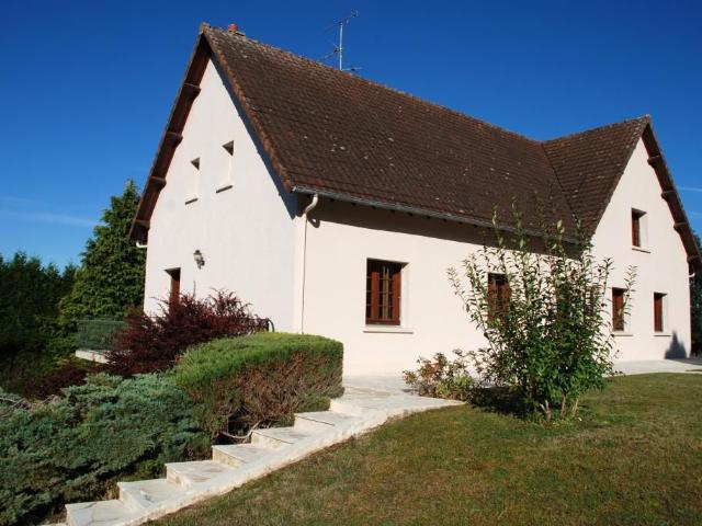 Maison de 227m2 à louer sur Saint Just le Martel