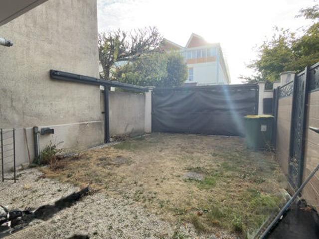 Maison de 250m2 à louer sur Verrières le Buisson