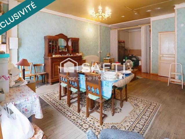 Maison de 265m2 habitables avec 11 chambres!