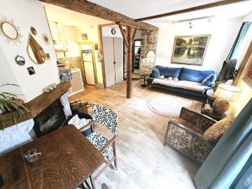 Maison de 2 chambres rénovée à Quillan pleine de caractère