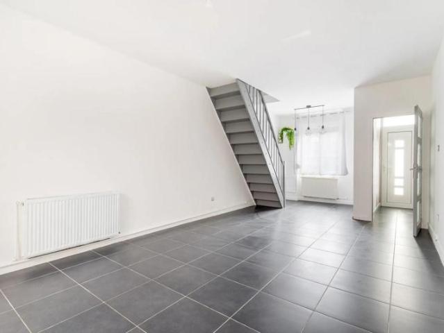 Maison 2 pièces 1 Chbre et 2 pièces en+de moins de 9 m² à Croix